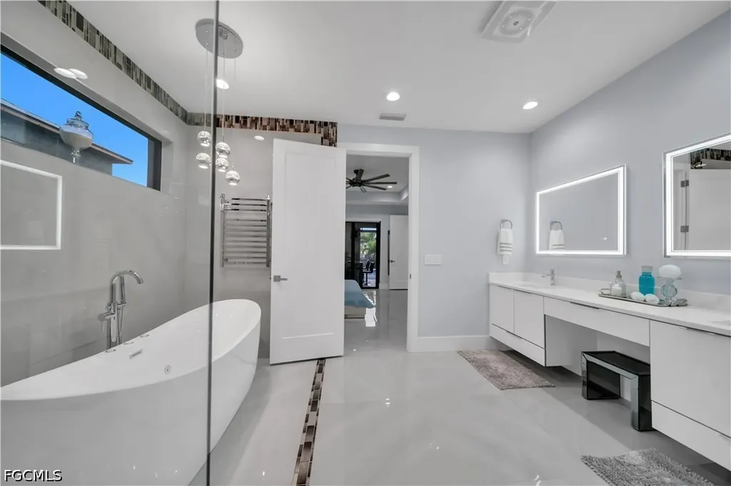 1612 NW 37th Avenue Cape Coral FL 33993