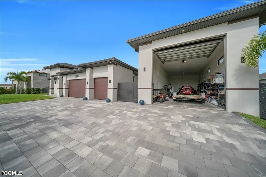 1612 NW 37th Avenue Cape Coral FL 33993