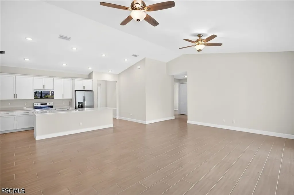 122 SW 21st Terrace Cape Coral FL 33991
