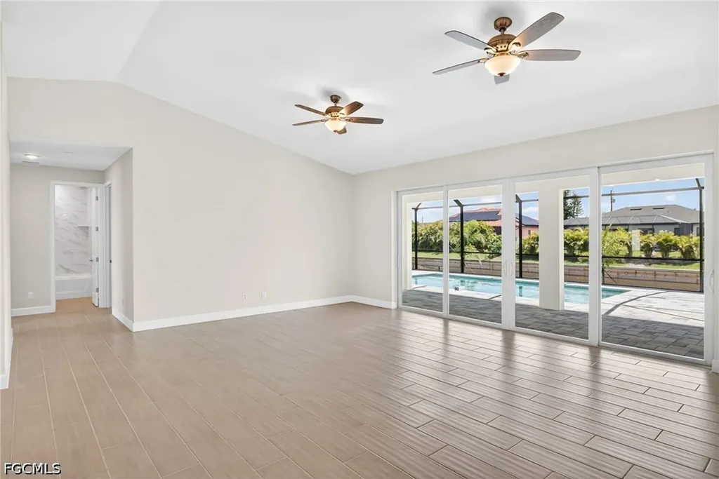 122 SW 21st Terrace Cape Coral FL 33991