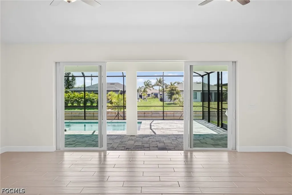 122 SW 21st Terrace Cape Coral FL 33991