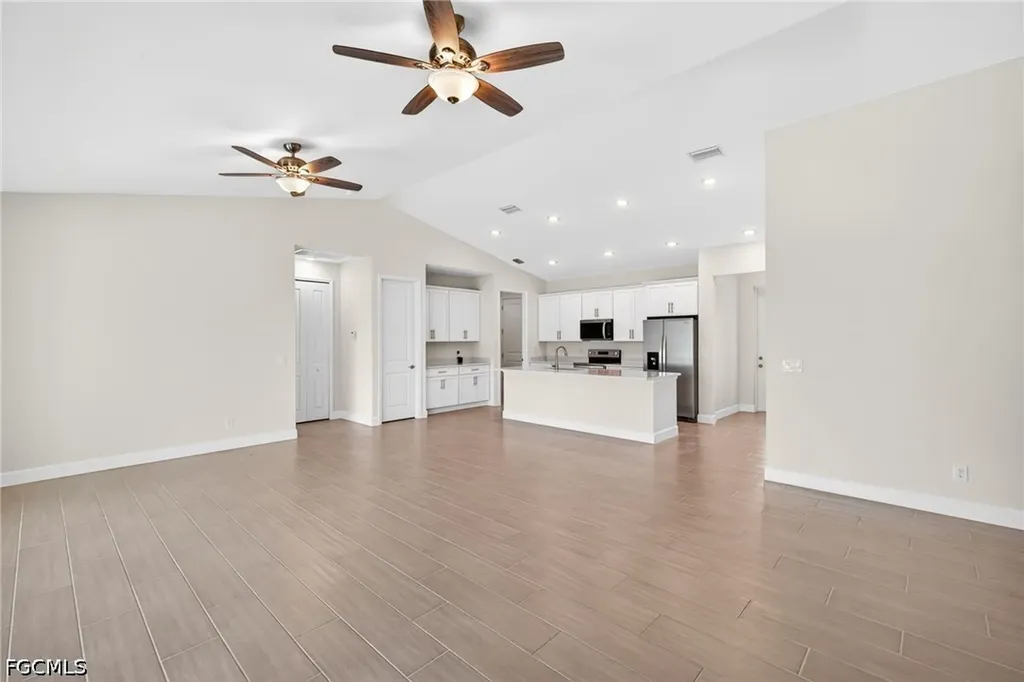 122 SW 21st Terrace Cape Coral FL 33991