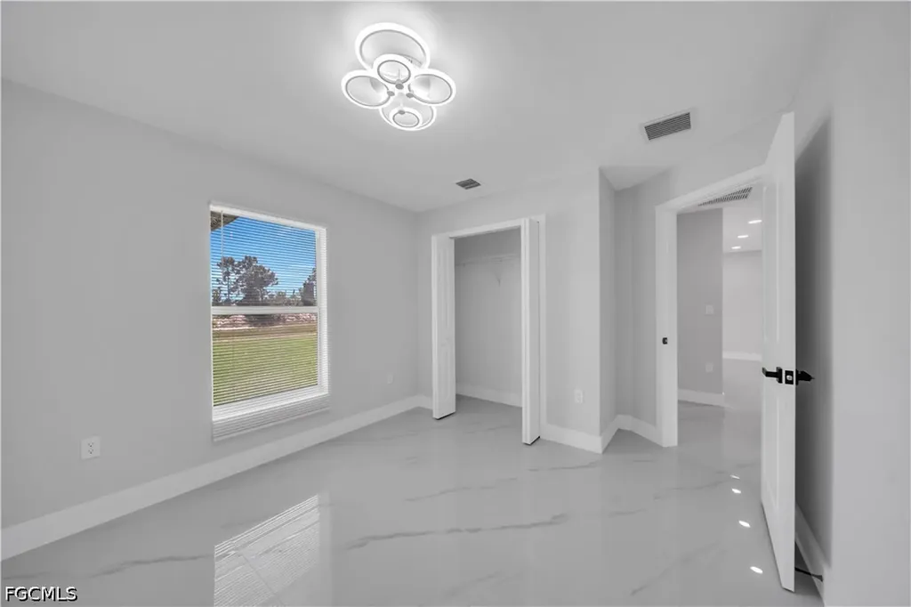 2914 4th Street SW Lehigh Acres FL 33976