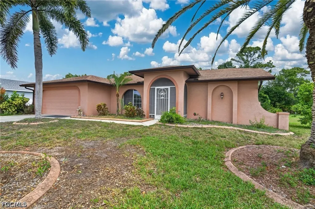 6731 Eagle Tree Court North Fort Myers FL 33917