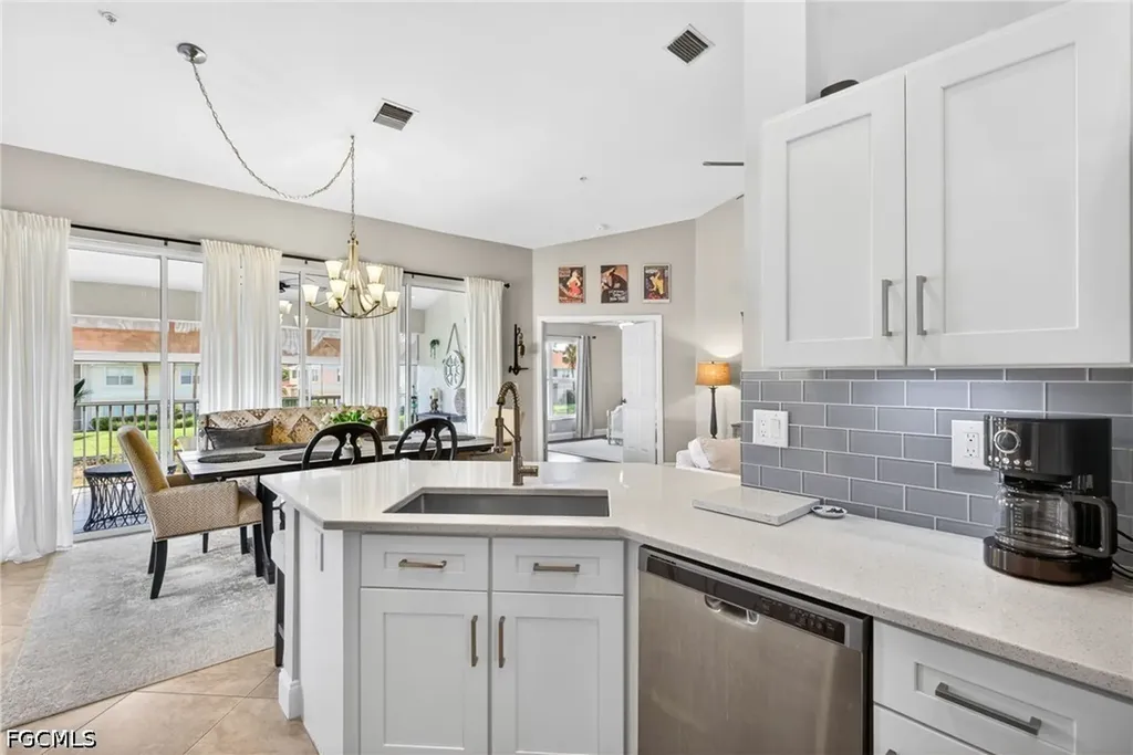5135 Cobble Creek Court Naples FL 34110