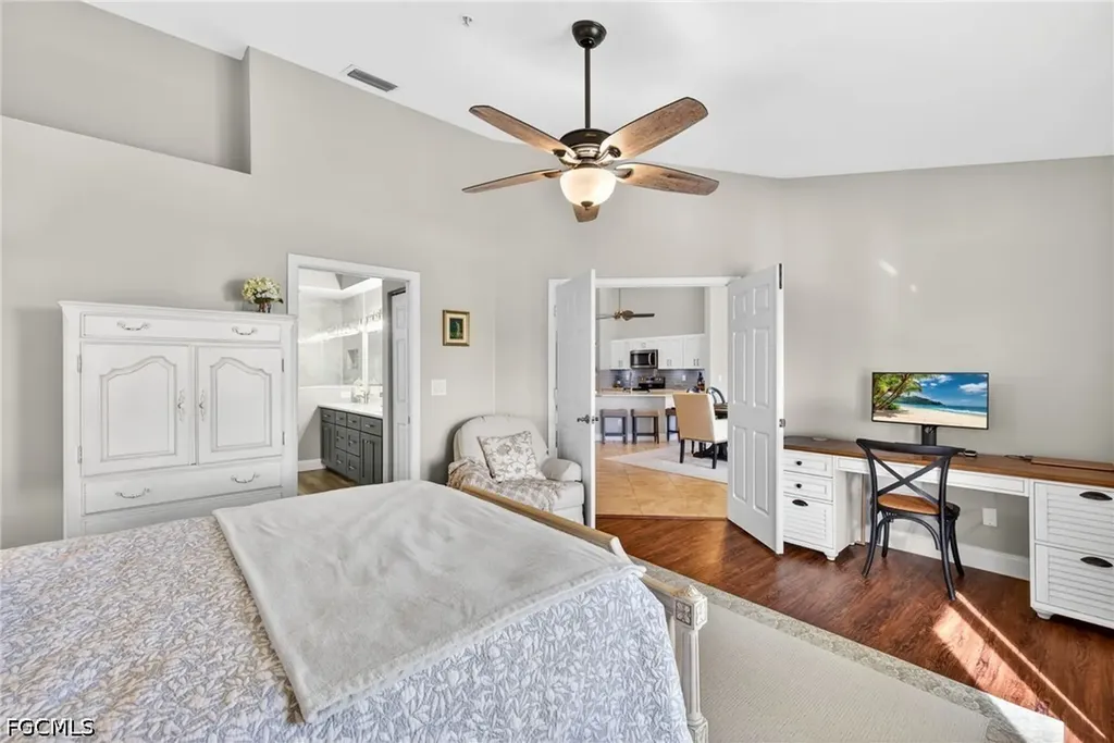 5135 Cobble Creek Court Naples FL 34110