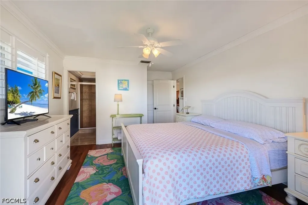 1610 Middle Gulf Drive Sanibel FL 33957