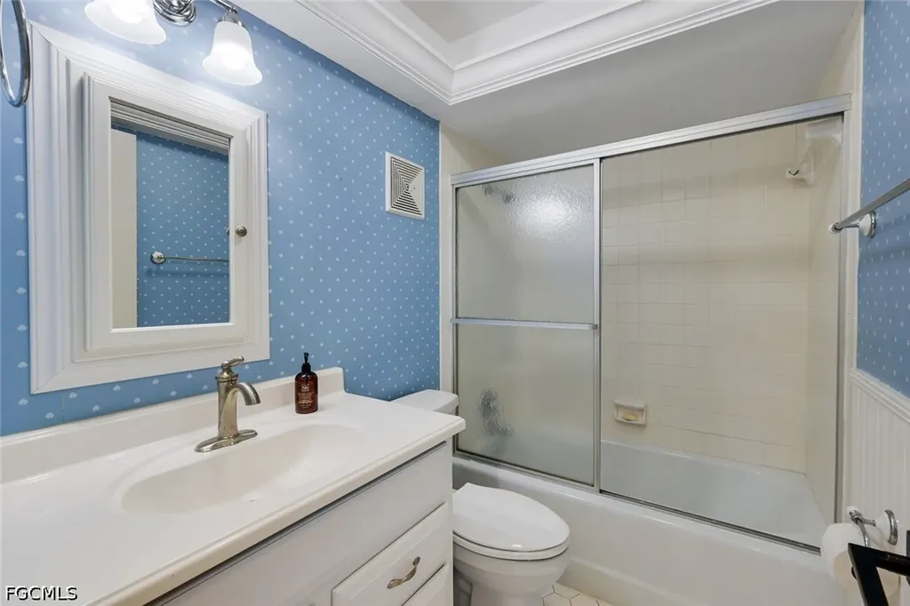 1610 Middle Gulf Drive Sanibel FL 33957