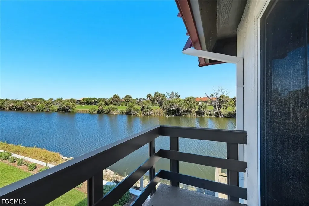 1610 Middle Gulf Drive Sanibel FL 33957