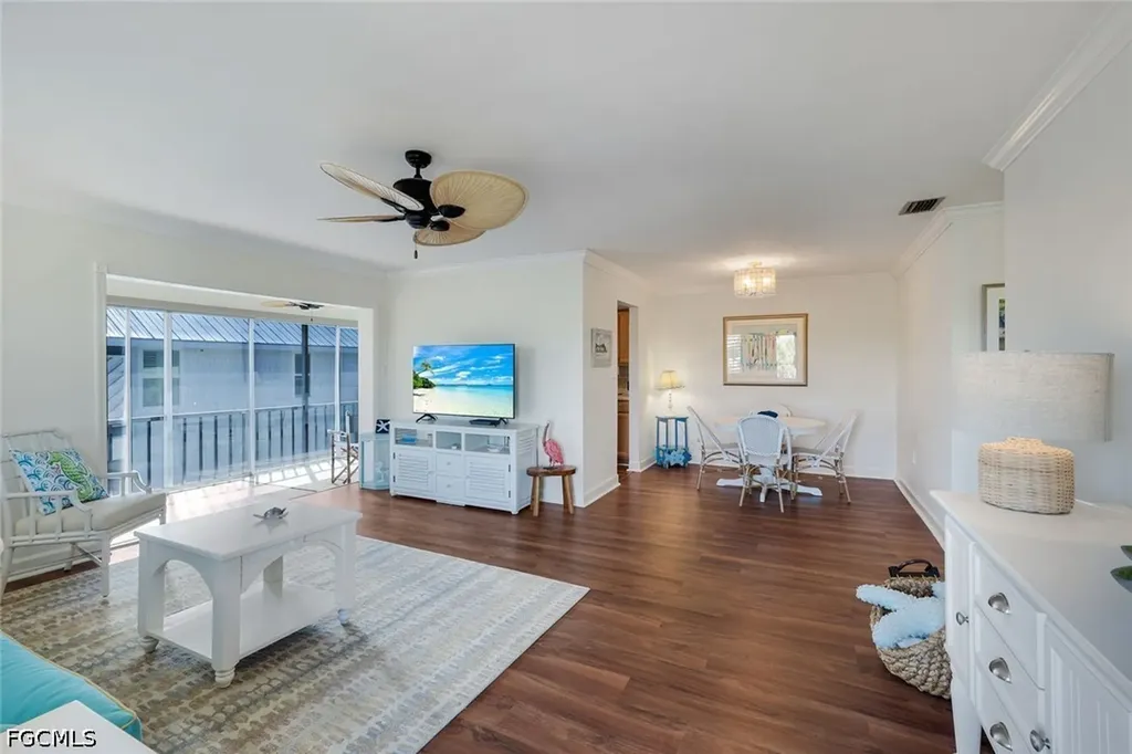 1610 Middle Gulf Drive Sanibel FL 33957