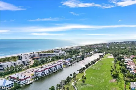 1610 Middle Gulf Drive Sanibel FL 33957