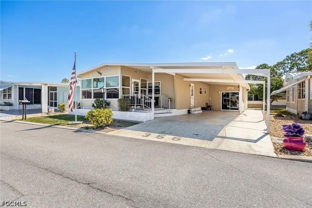356 Nicklaus Boulevard North Fort Myers FL 33903