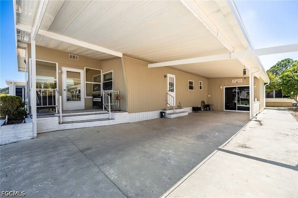 356 Nicklaus Boulevard North Fort Myers FL 33903