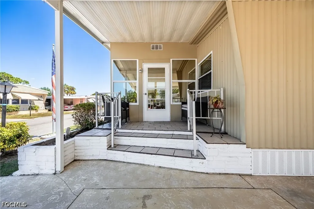 356 Nicklaus Boulevard North Fort Myers FL 33903