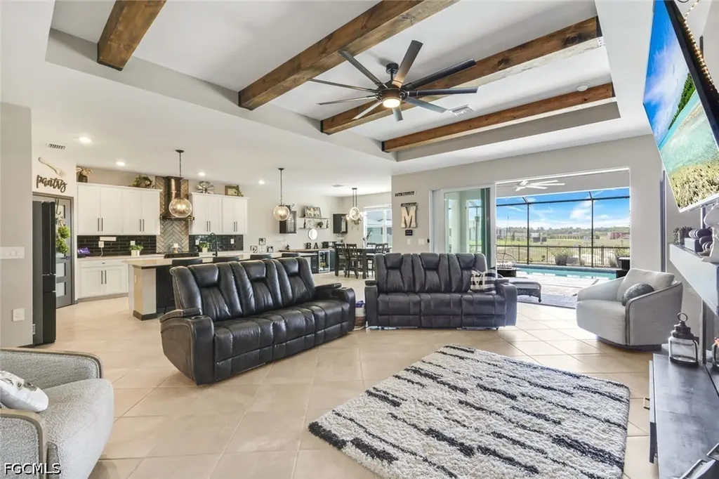 18821 Shimmer Dawn Court North Fort Myers FL 33917
