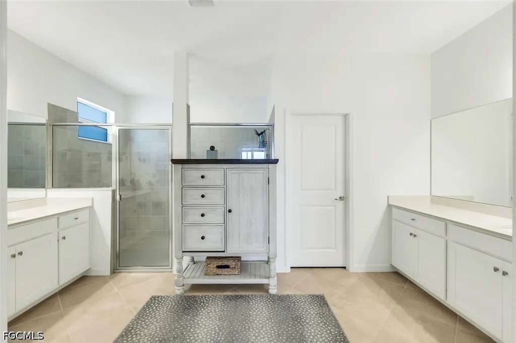 18821 Shimmer Dawn Court North Fort Myers FL 33917