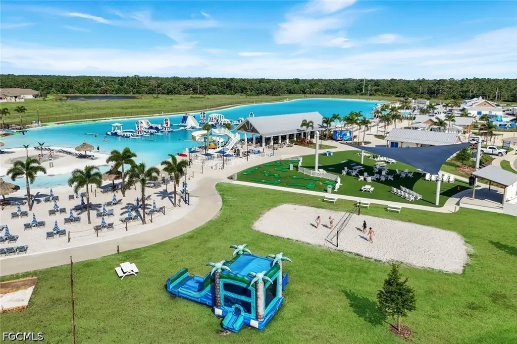 18821 Shimmer Dawn Court North Fort Myers FL 33917