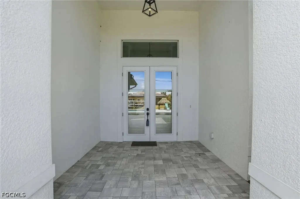 1625 SW 44th Terrace Cape Coral FL 33914