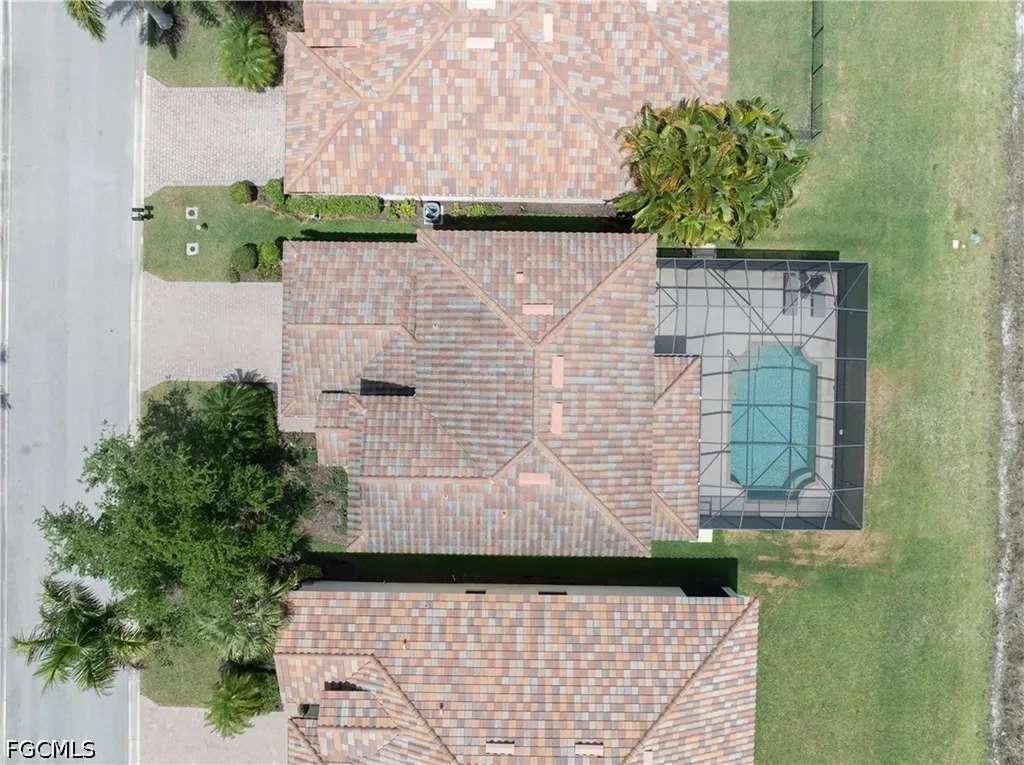 8931 Water Tupelo Road Fort Myers FL 33912