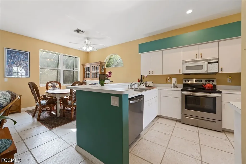25060 Bay Cedar Drive Bonita Springs FL 34134