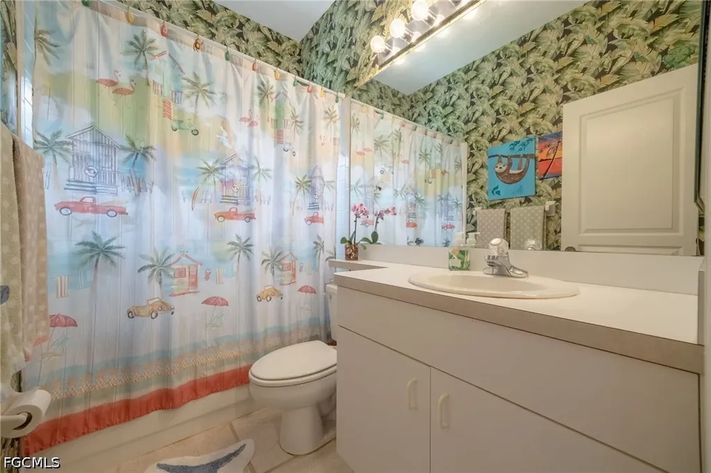 25060 Bay Cedar Drive Bonita Springs FL 34134