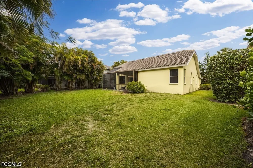 25060 Bay Cedar Drive Bonita Springs FL 34134