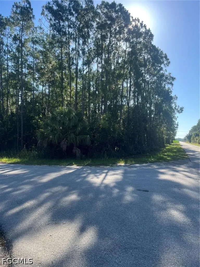 190 Ocean Park Drive Lehigh Acres FL 33972