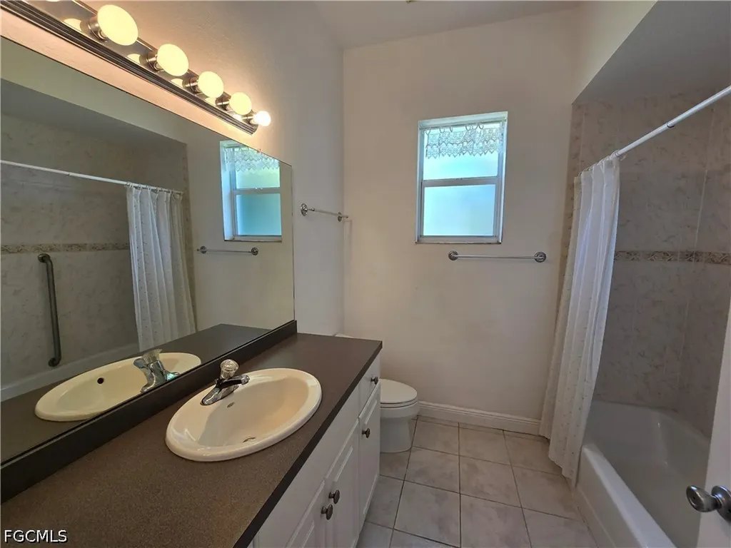 123 NW 14th Avenue Cape Coral FL 33993