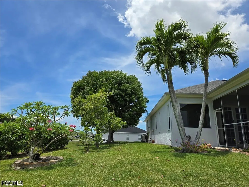 123 NW 14th Avenue Cape Coral FL 33993