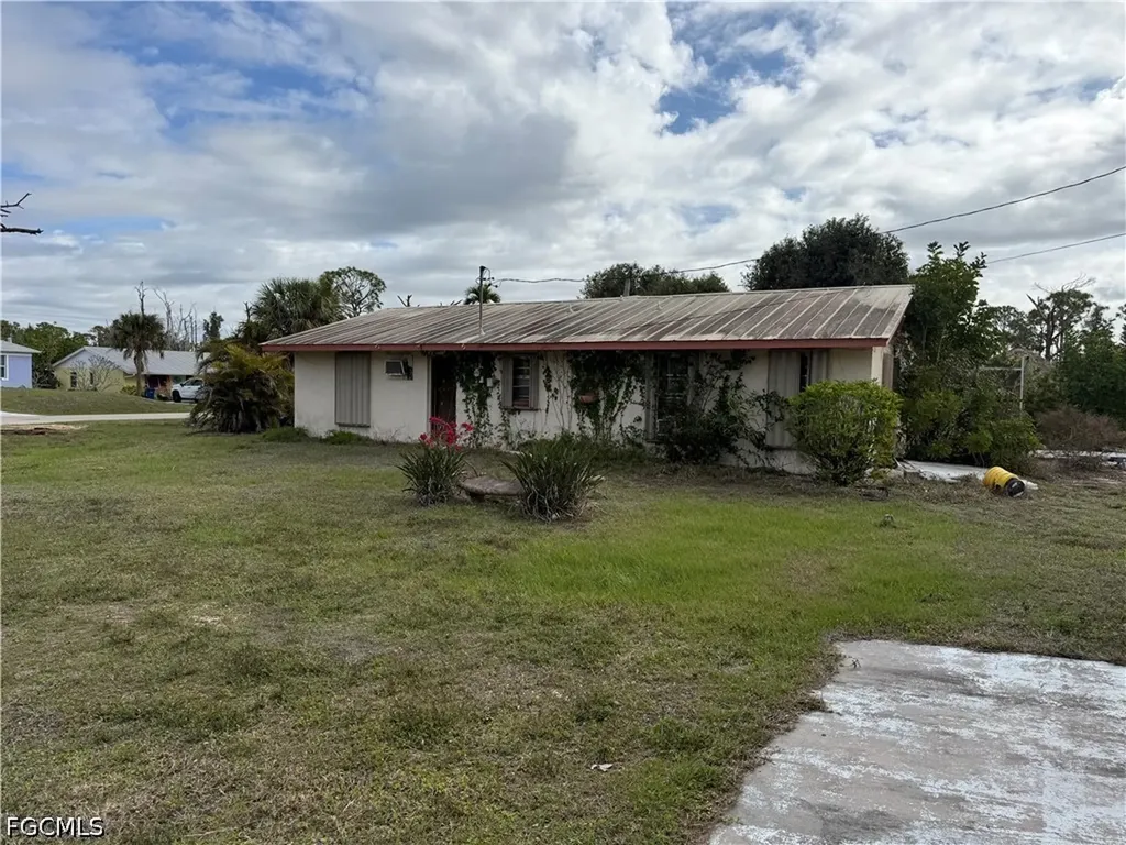 3677 Tangerine Drive St. James City FL 33956
