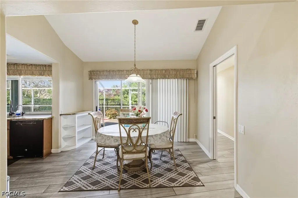 20 Timberland Circle N Fort Myers FL 33919
