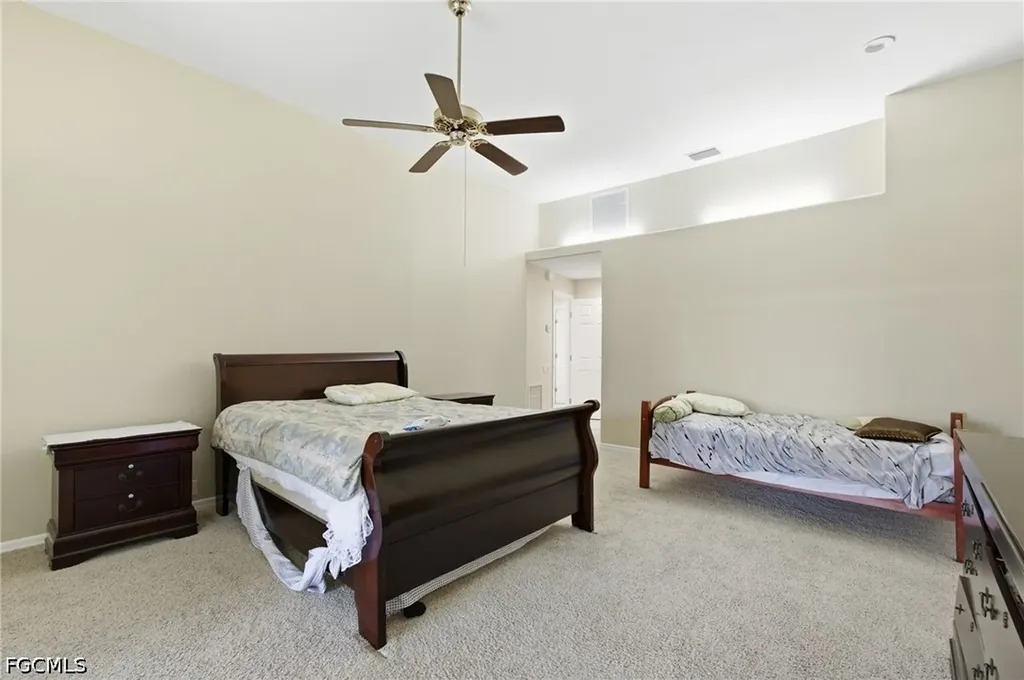 20 Timberland Circle N Fort Myers FL 33919