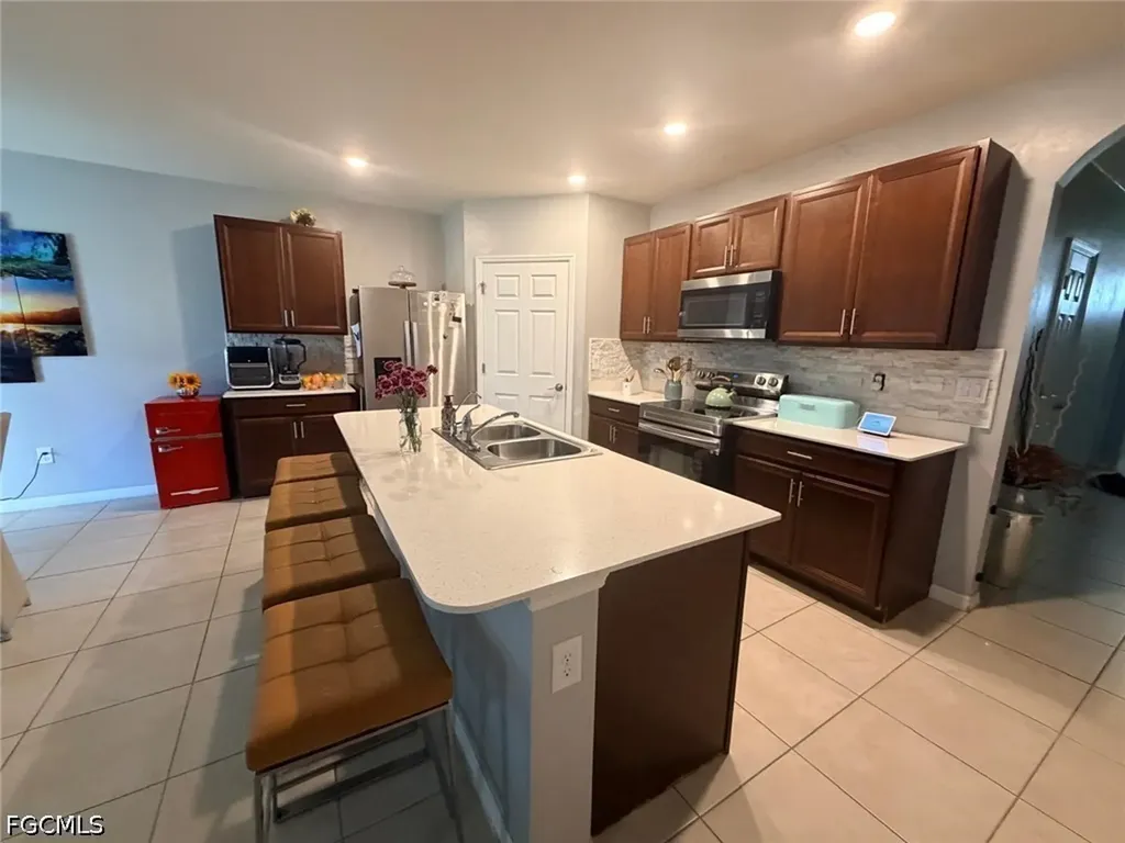 1416 NW 9th Terrace Cape Coral FL 33993