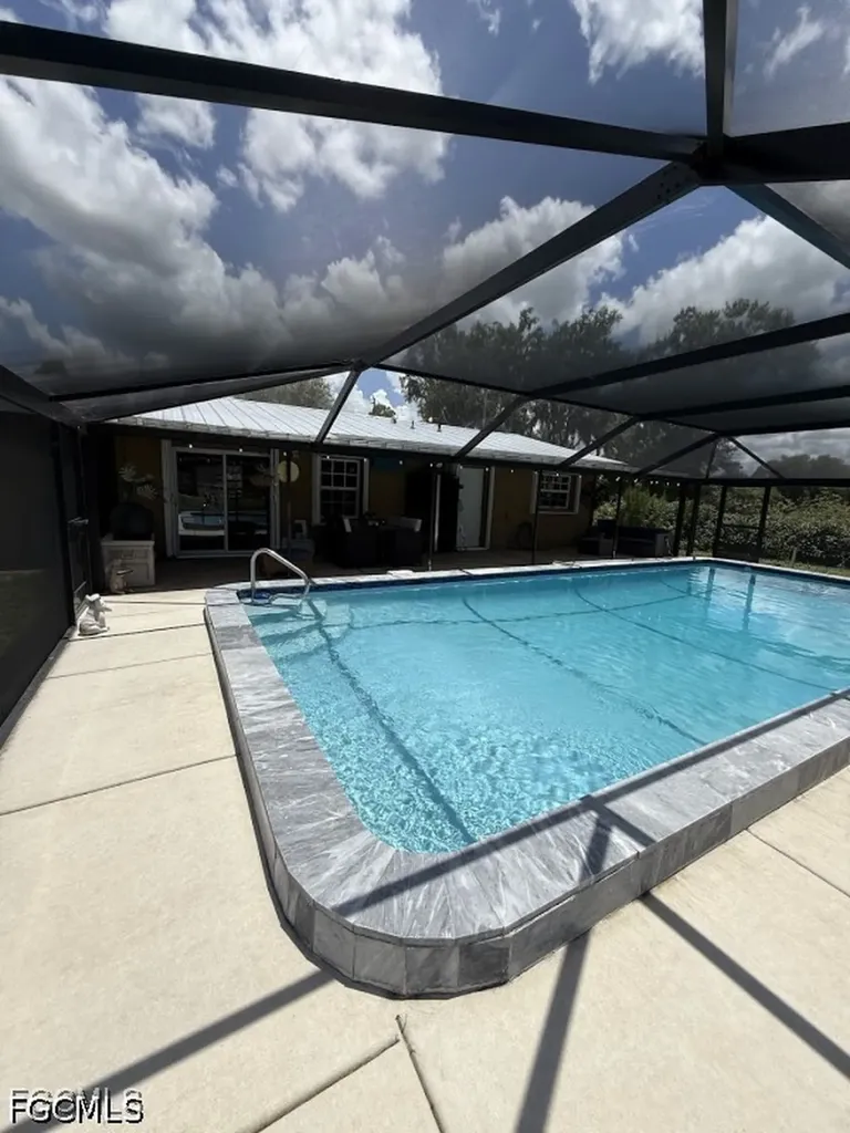 826 B Road Labelle FL 33935