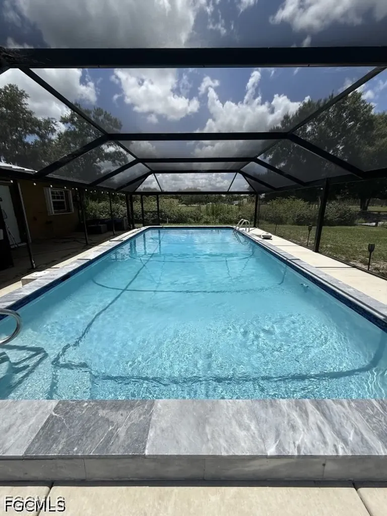 826 B Road Labelle FL 33935