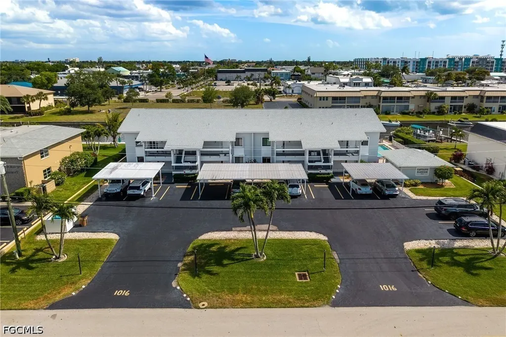 1016 SE 46th Street Cape Coral FL 33904