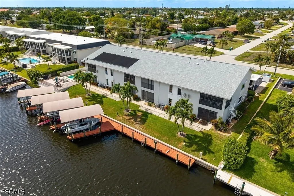 1016 SE 46th Street Cape Coral FL 33904