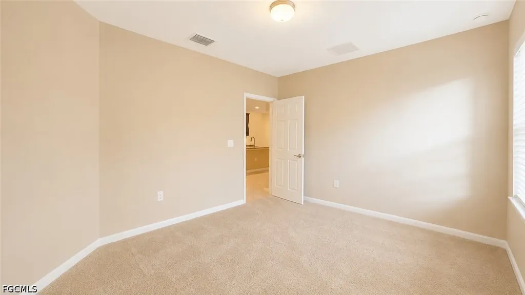 4391 Dutchess Park Road Fort Myers FL 33916