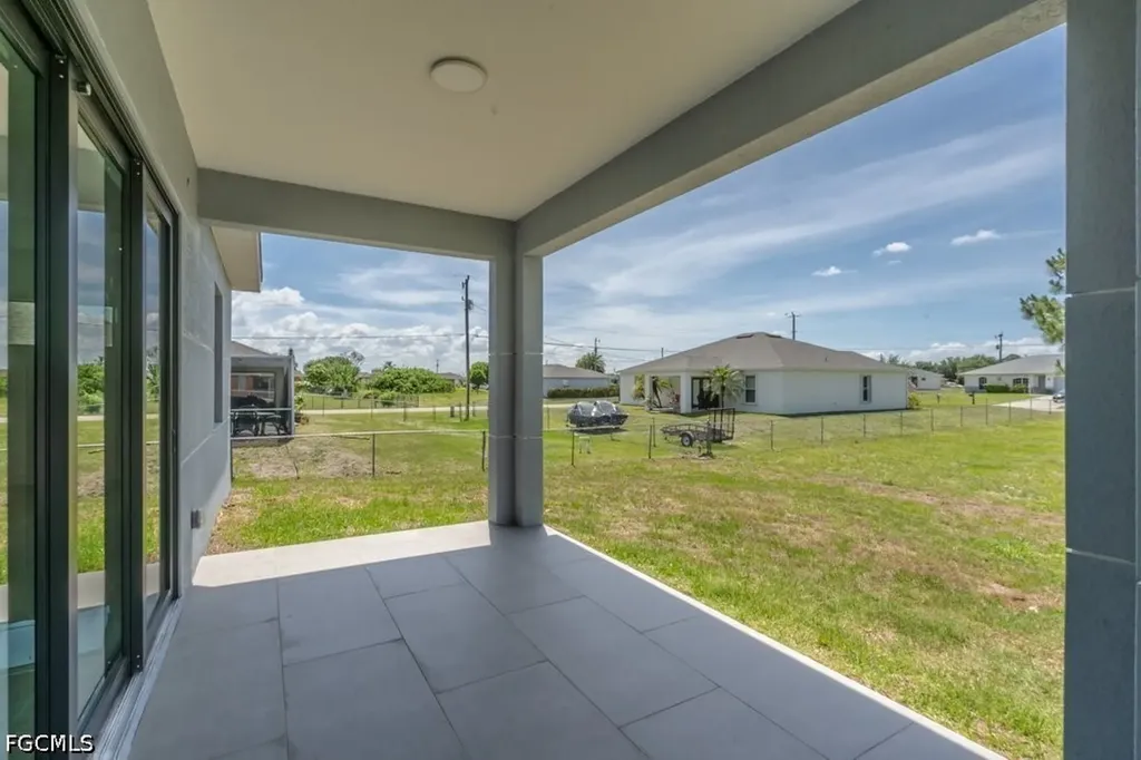 4203 11th Street W Lehigh Acres FL 33971