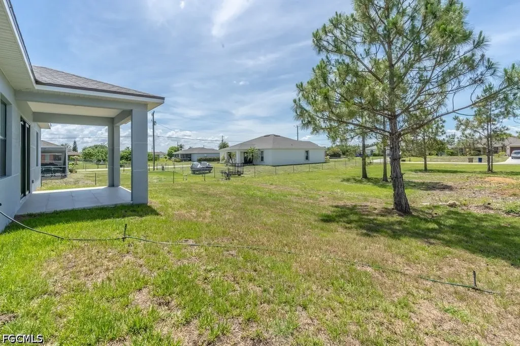 4203 11th Street W Lehigh Acres FL 33971