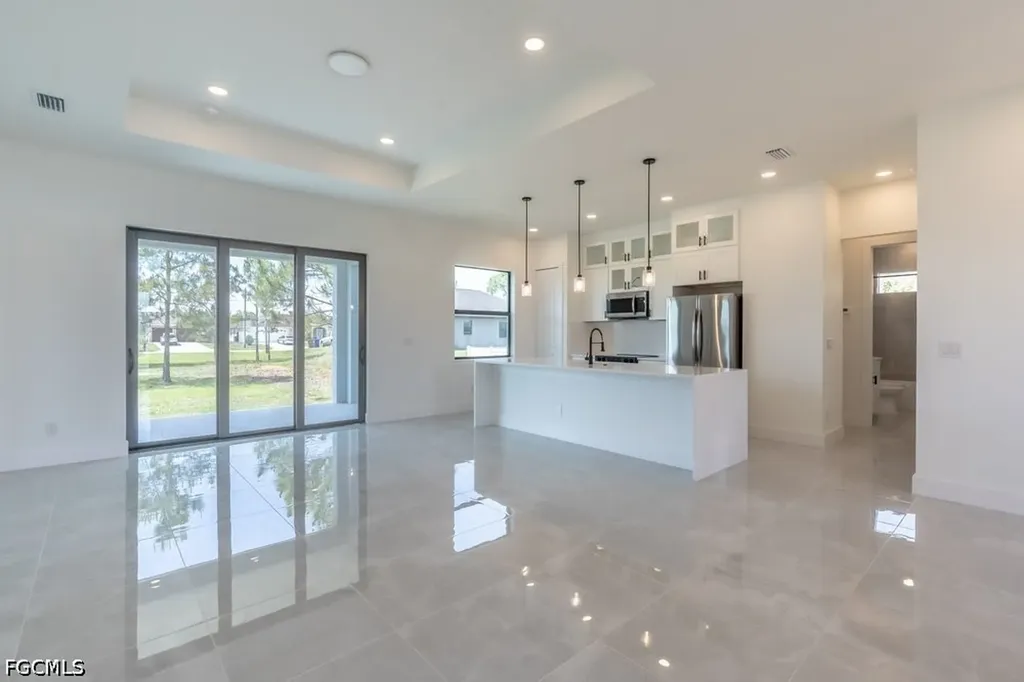 4203 11th Street W Lehigh Acres FL 33971