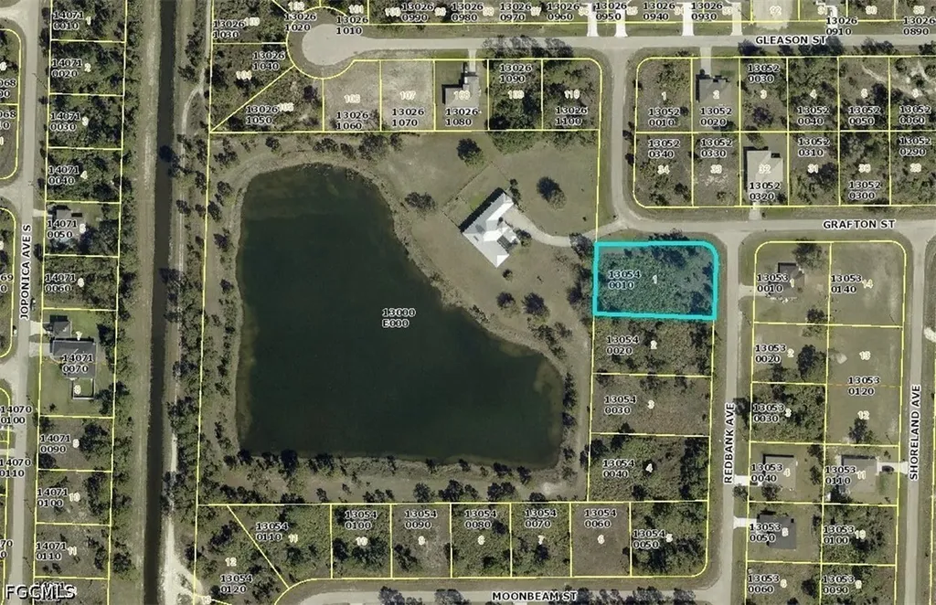1048 Redbank Avenue Lehigh Acres FL 33974