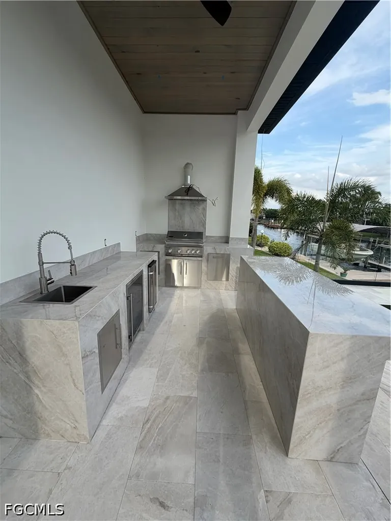 156 SW 52nd Terrace Cape Coral FL 33914