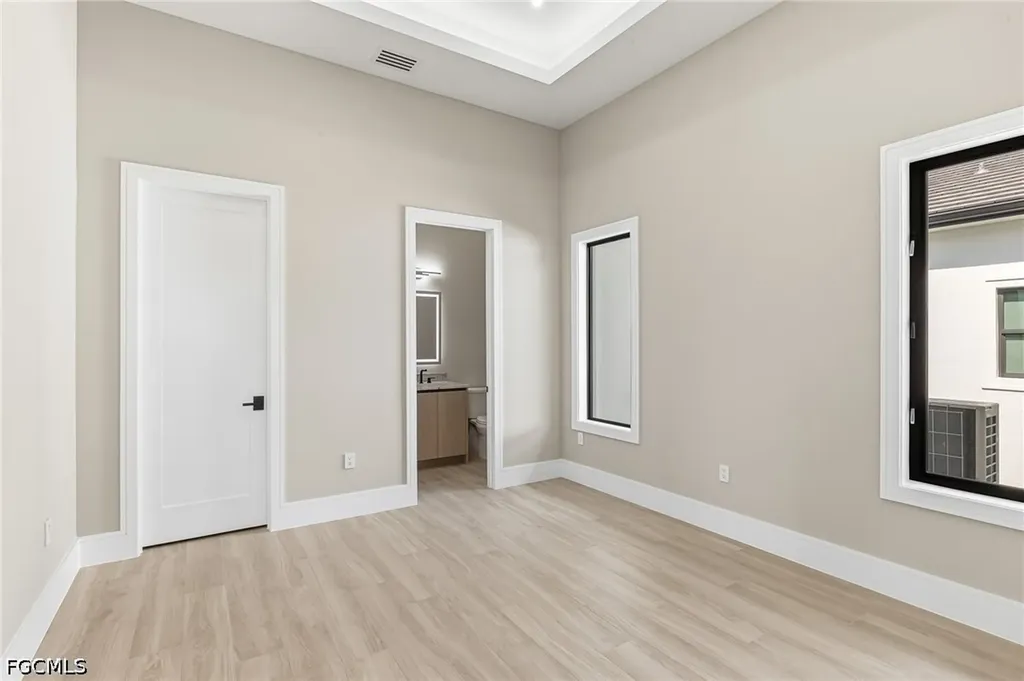 156 SW 52nd Terrace Cape Coral FL 33914