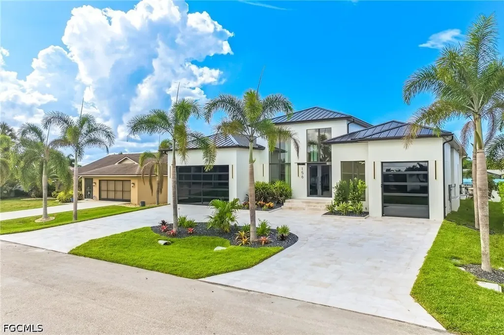 156 SW 52nd Terrace Cape Coral FL 33914