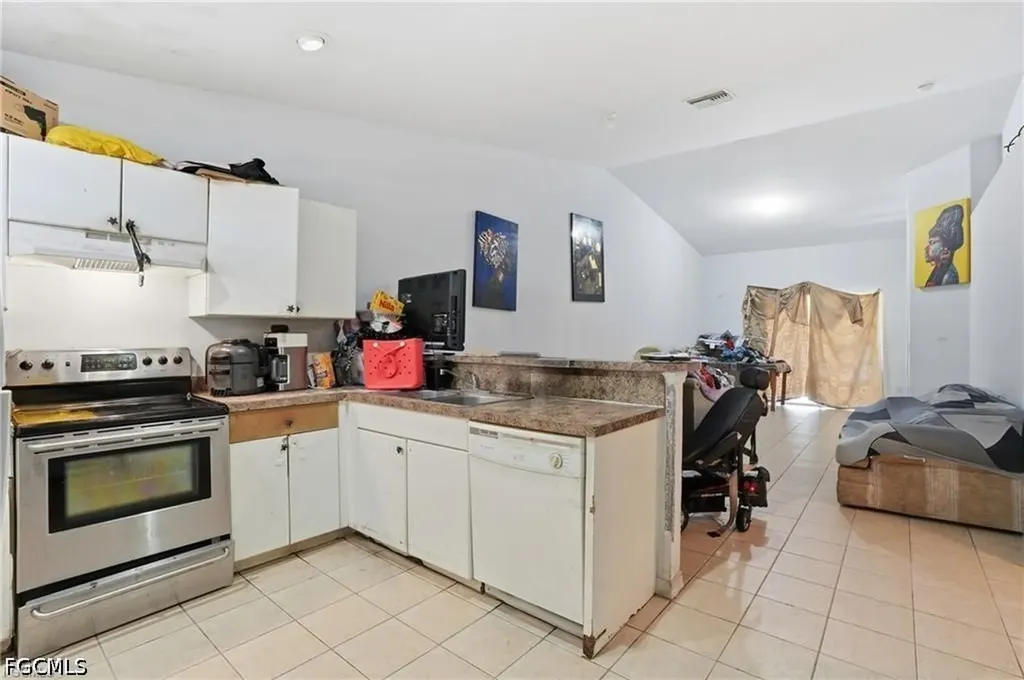 4741/4743 27th Street SW Lehigh Acres FL 33973