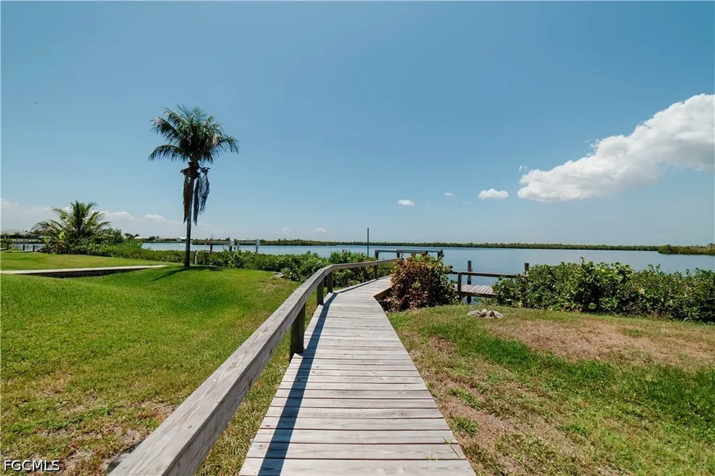 17501 Ohara Drive Port Charlotte FL 33948