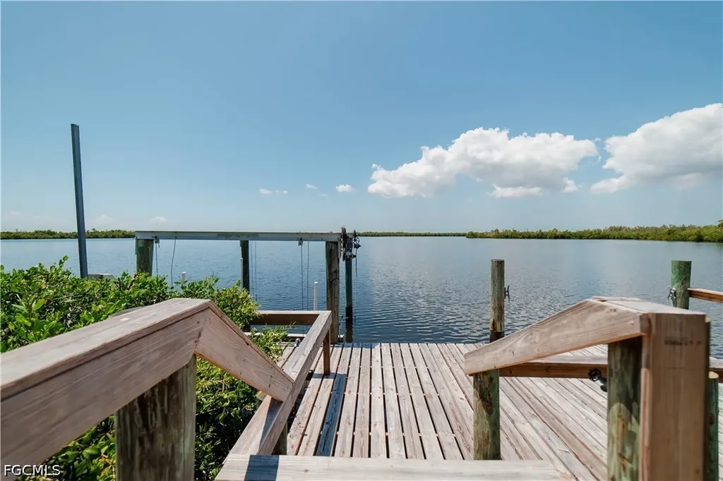 17501 Ohara Drive Port Charlotte FL 33948
