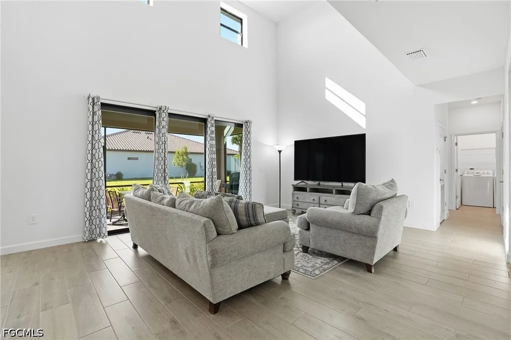 18707 Ivywood Place Estero FL 33928