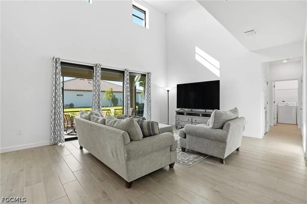 18707 Ivywood Place Estero FL 33928